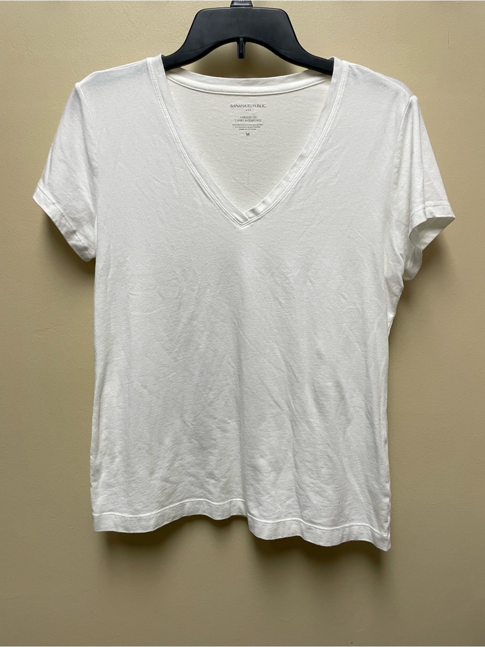 Banana Republic Women’s Classic Timeless Tee